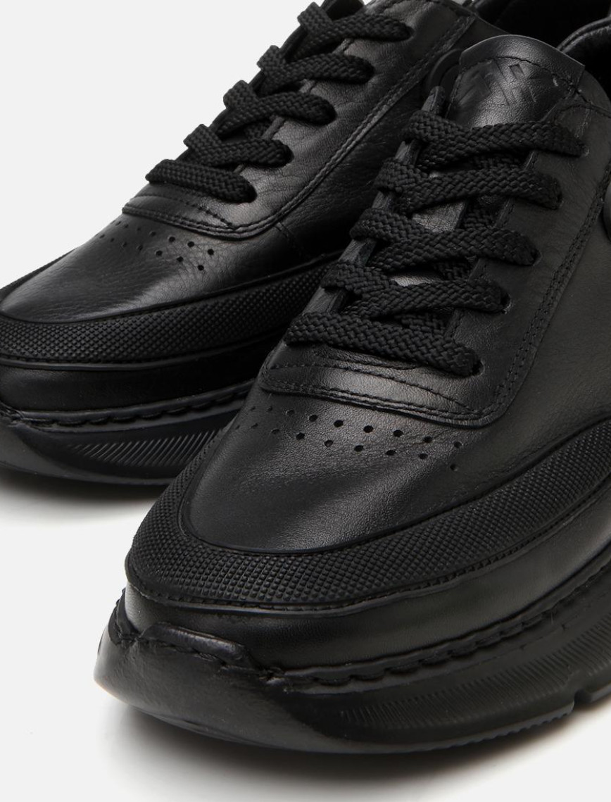 Erkek Deri Siyah Ultra Hafif Tabanlı Spor Ayakkabı Erkek Deri Siyah Ultra Hafif Tabanlı Spor Ayakkabı