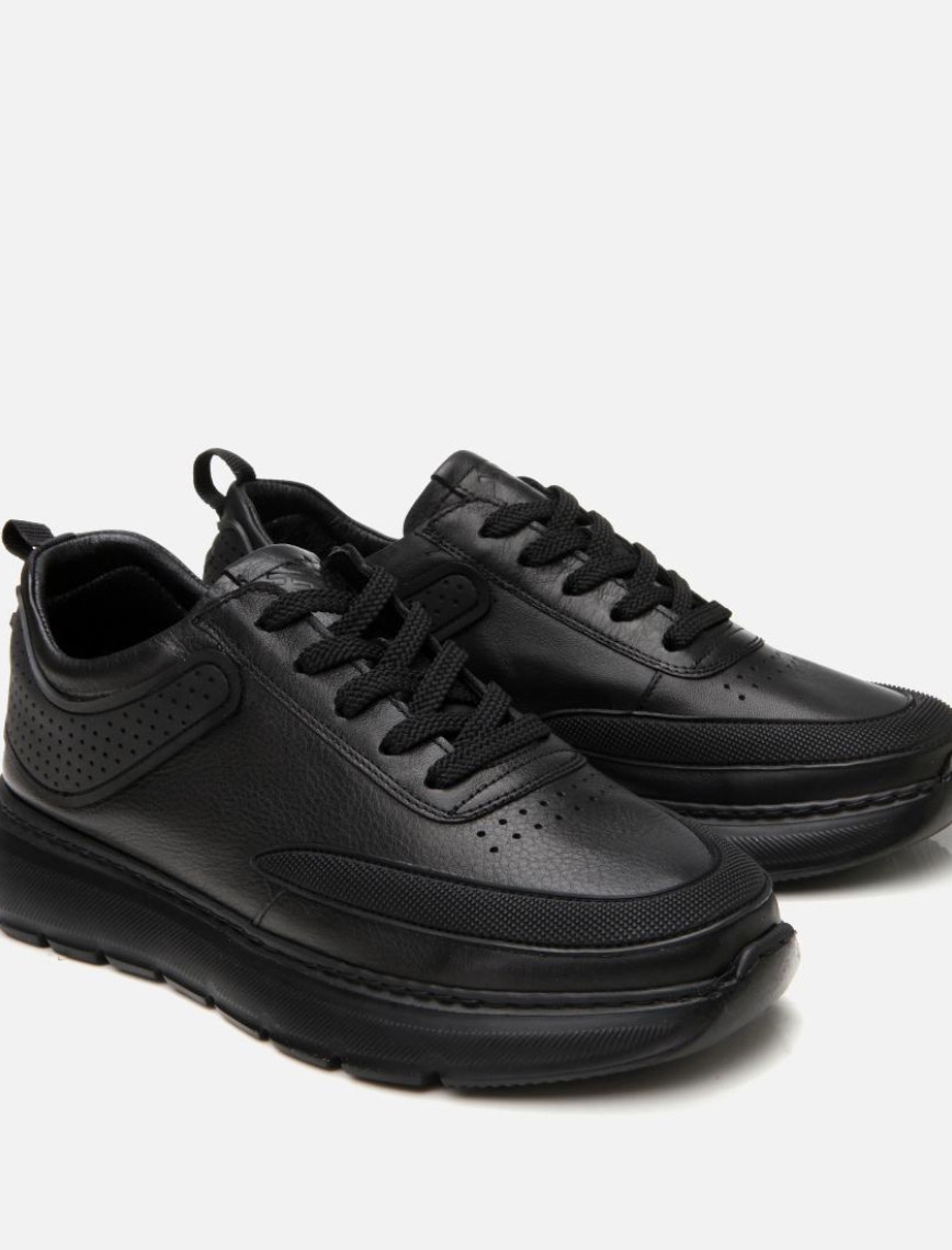 Erkek Deri Siyah Ultra Hafif Tabanlı Spor Ayakkabı Erkek Deri Siyah Ultra Hafif Tabanlı Spor Ayakkabı