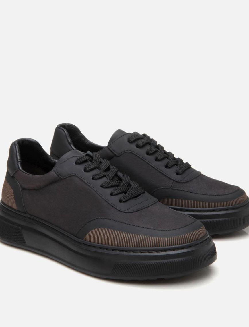 Erkek Deri Siyah Ultra Hafif Tabanlı Spor Ayakkabı