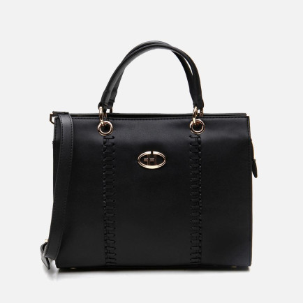 Kadın Siyah Omuz Çantası Kadın Siyah Omuz Çantası