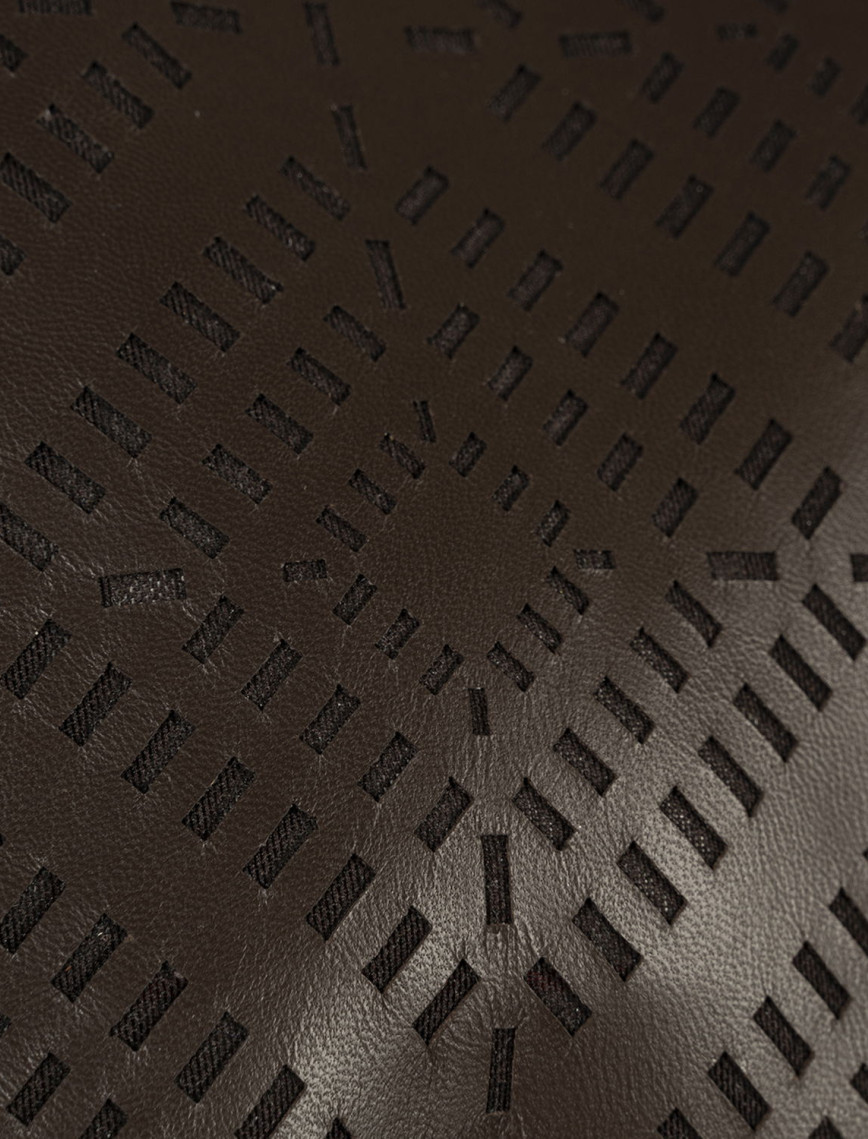 Kadın Kahve Lazer Kesimli Geometrik Desenli Deri Gömlek Kadın Kahve Lazer Kesimli Geometrik Desenli Deri Gömlek