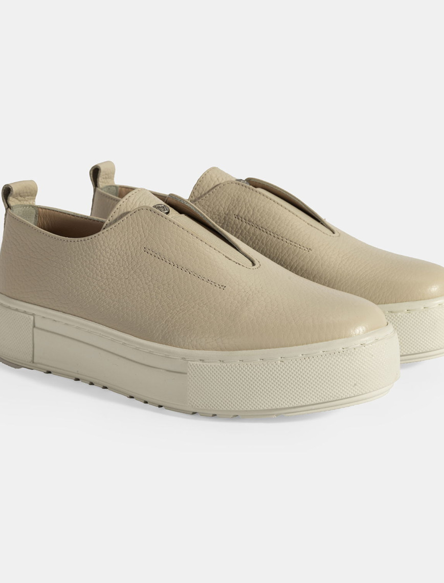 Kadın Bej Günlük Deri Ayakkabı Kadın Bej Günlük Deri Ayakkabı