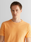 GANT Erkek Turuncu Slim Fit Bisiklet Yaka T-Shirt GANT Erkek Turuncu Slim Fit Bisiklet Yaka T-Shirt