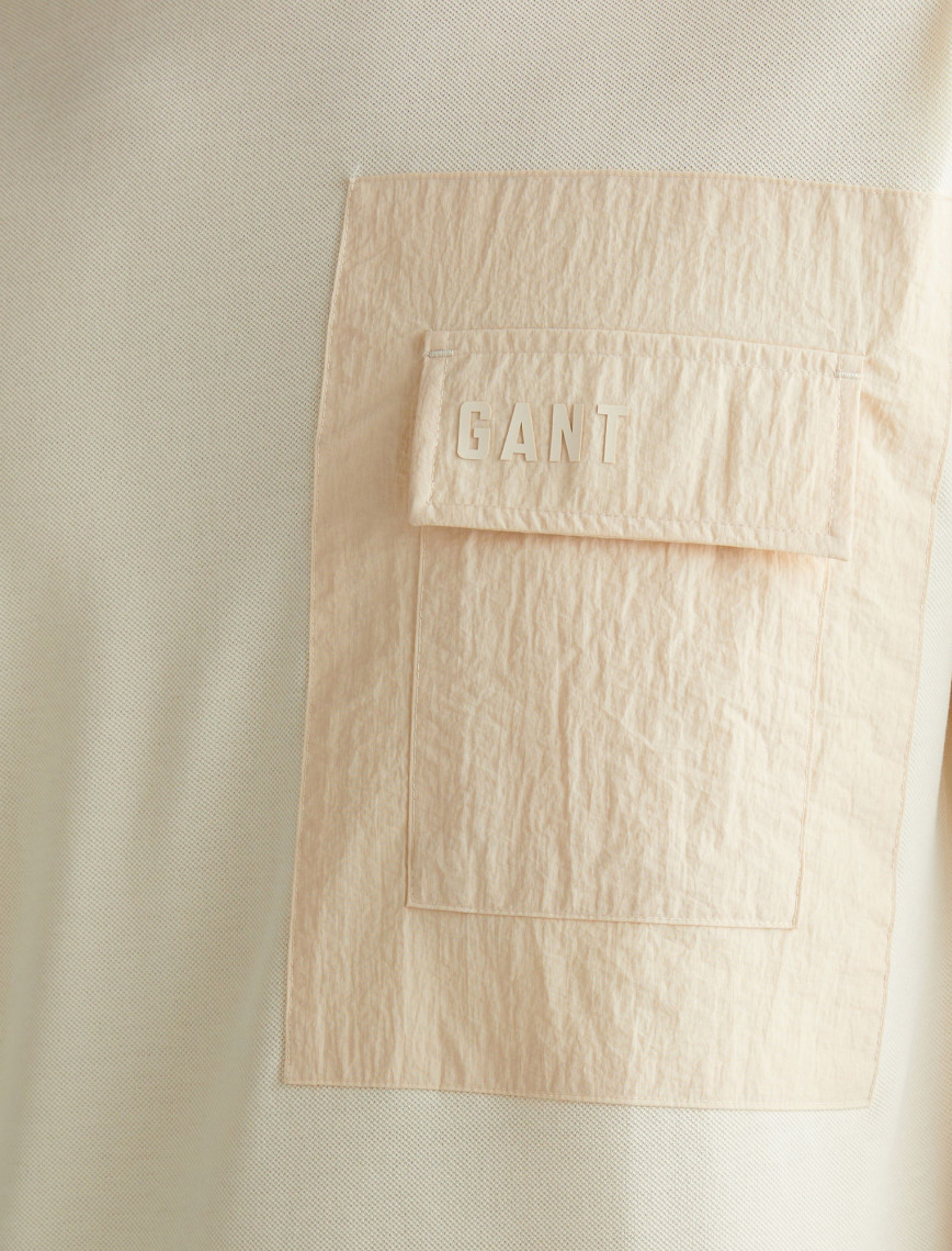 GANT Erkek Krem Relaxed Fit Bisiklet Yaka Logolu T-Shirt GANT Erkek Krem Relaxed Fit Bisiklet Yaka Logolu T-Shirt