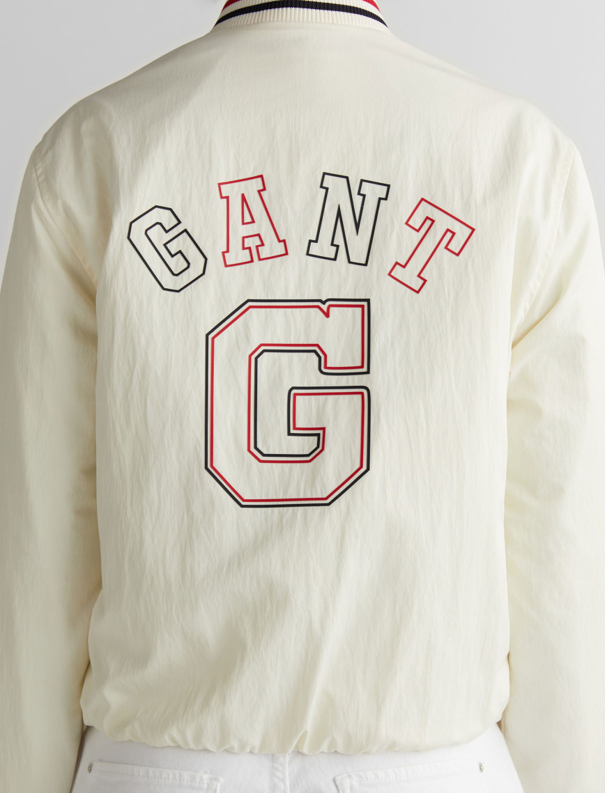 GANT Kadın Krem Hakim Yaka Logolu Ceket GANT Kadın Krem Hakim Yaka Logolu Ceket