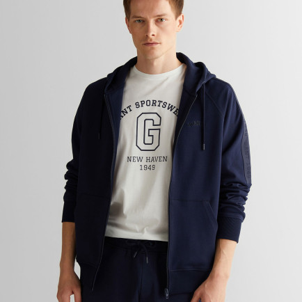 GANT Erkek Lacivert Regular Fit Kapüşonlu Sweatshirt GANT Erkek Lacivert Regular Fit Kapüşonlu Sweatshirt