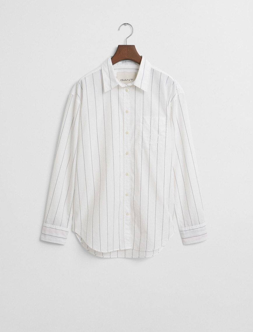 GANT Kadın Beyaz Relaxed Fit Klasik Yaka Çizgili Gömlek GANT Kadın Beyaz Relaxed Fit Klasik Yaka Çizgili Gömlek