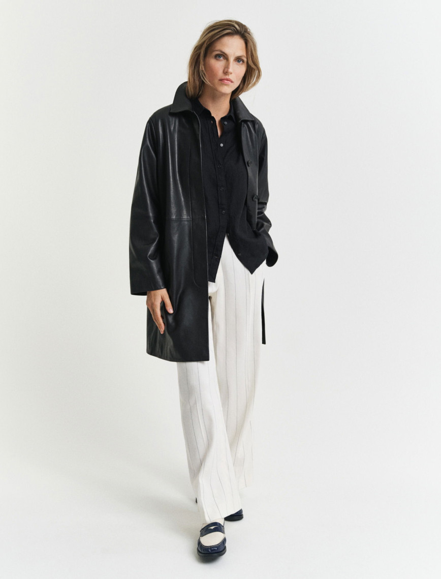 GANT Kadın Siyah Regular Fit Klasik Yaka Gömlek GANT Kadın Siyah Regular Fit Klasik Yaka Gömlek