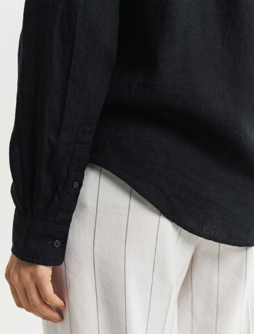 GANT Kadın Siyah Regular Fit Klasik Yaka Gömlek GANT Kadın Siyah Regular Fit Klasik Yaka Gömlek