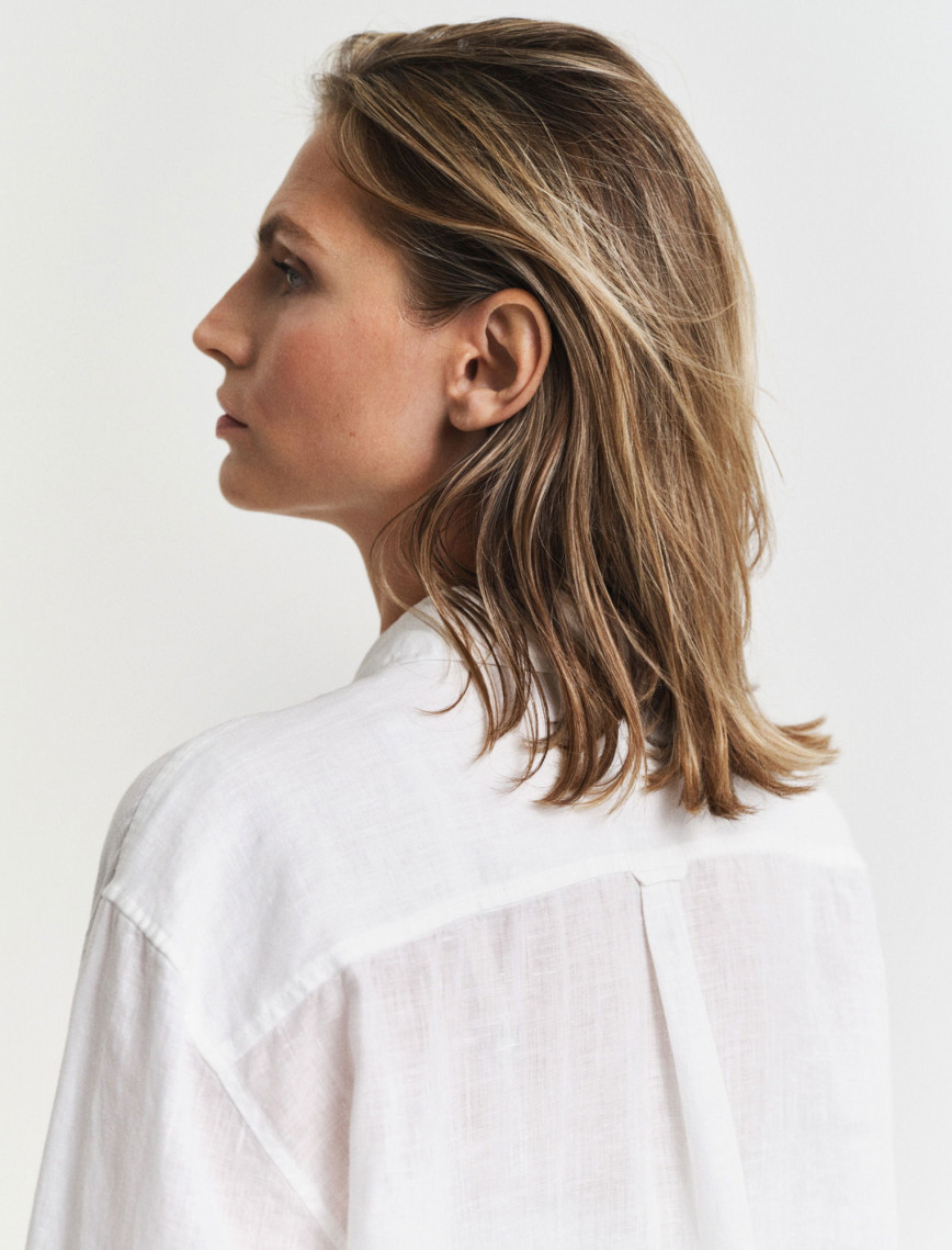 GANT Kadın Beyaz Relaxed Fit Klasik Yaka Gömlek GANT Kadın Beyaz Relaxed Fit Klasik Yaka Gömlek