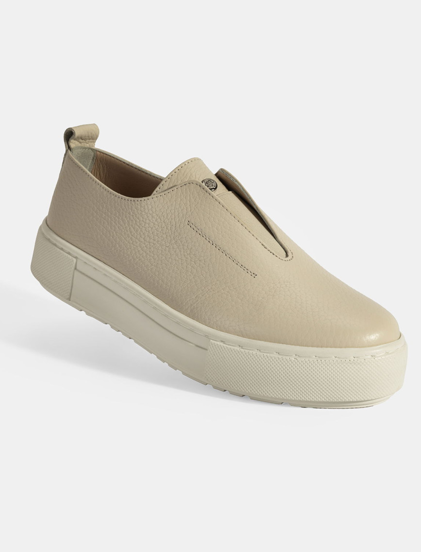 Kadın Bej Günlük Deri Ayakkabı Kadın Bej Günlük Deri Ayakkabı