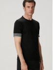 Network Erkek Siyah Kolu Detaylı T-shirt Network Erkek Siyah Kolu Detaylı T-shirt