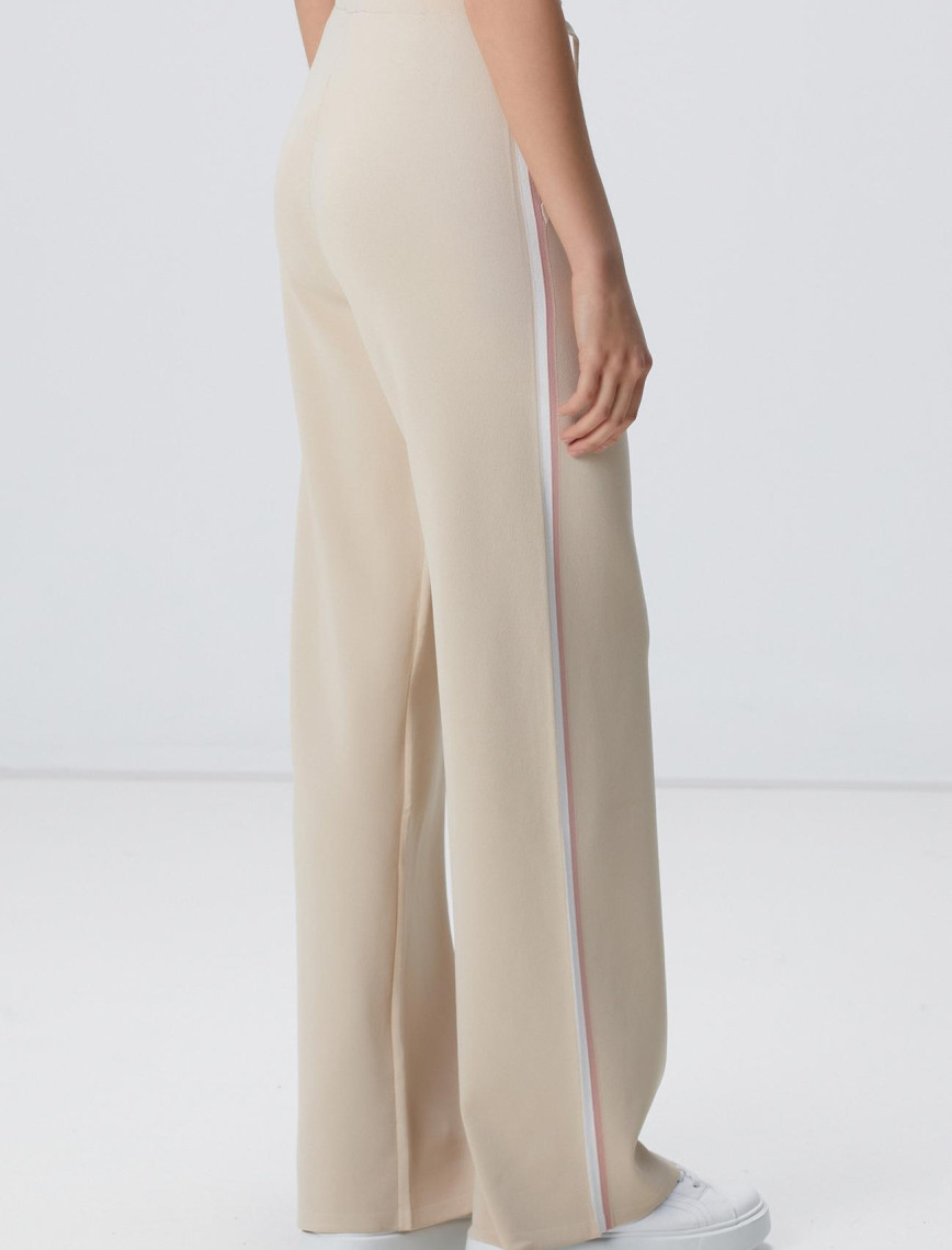 Network Kadın N-Tech Açık Bej Eşofman Altı Network Kadın N-Tech Açık Bej Eşofman Altı