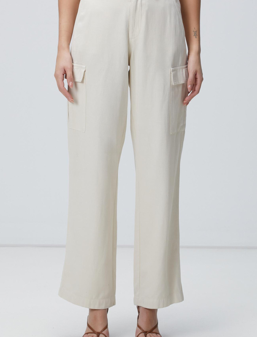 Network Kadın Kırık Beyaz Tencel Karışımlı Casual Pantolon Network Kadın Kırık Beyaz Tencel Karışımlı Casual Pantolon