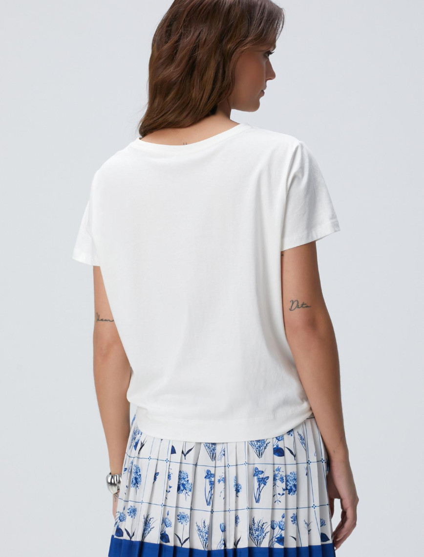 Network Kadın Lacivert Kırık Beyaz Desenli T-shirt Network Kadın Lacivert Kırık Beyaz Desenli T-shirt