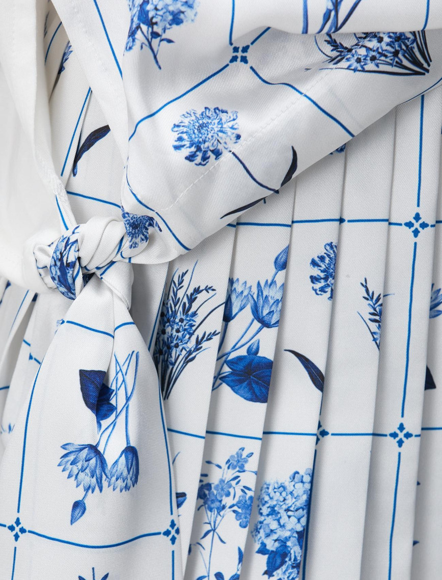 Network Kadın Lacivert Kırık Beyaz Desenli T-shirt Network Kadın Lacivert Kırık Beyaz Desenli T-shirt