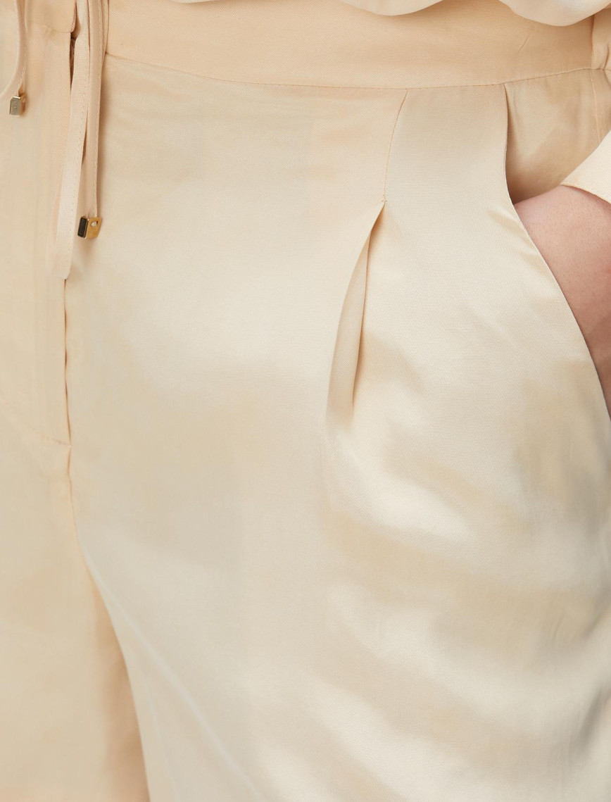 Network Kadın Açık Bej Şort Network Kadın Açık Bej Şort