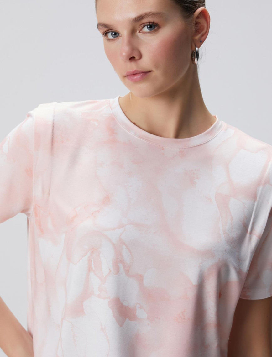 Network Kadın N-Tech Pembe Batik Desenli T-shirt Network Kadın N-Tech Pembe Batik Desenli T-shirt