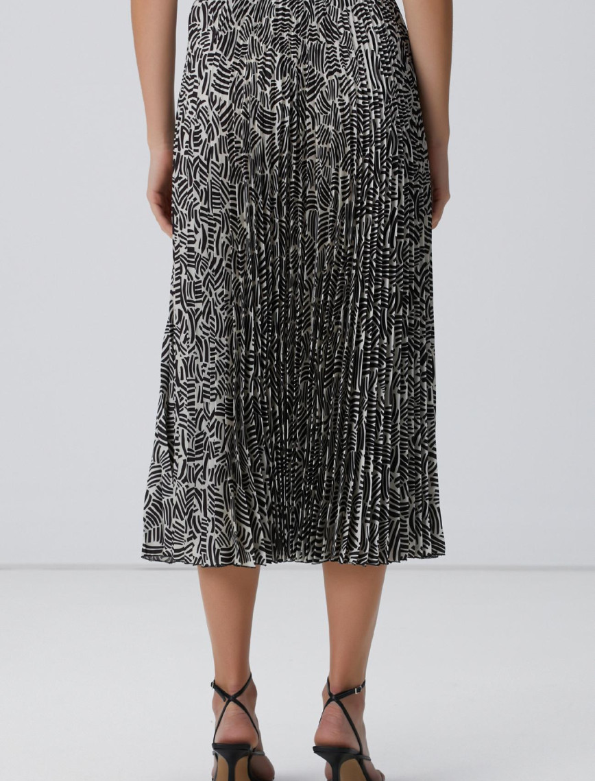 Network Kadın Kırık Beyaz Siyah Desenli Midi Etek