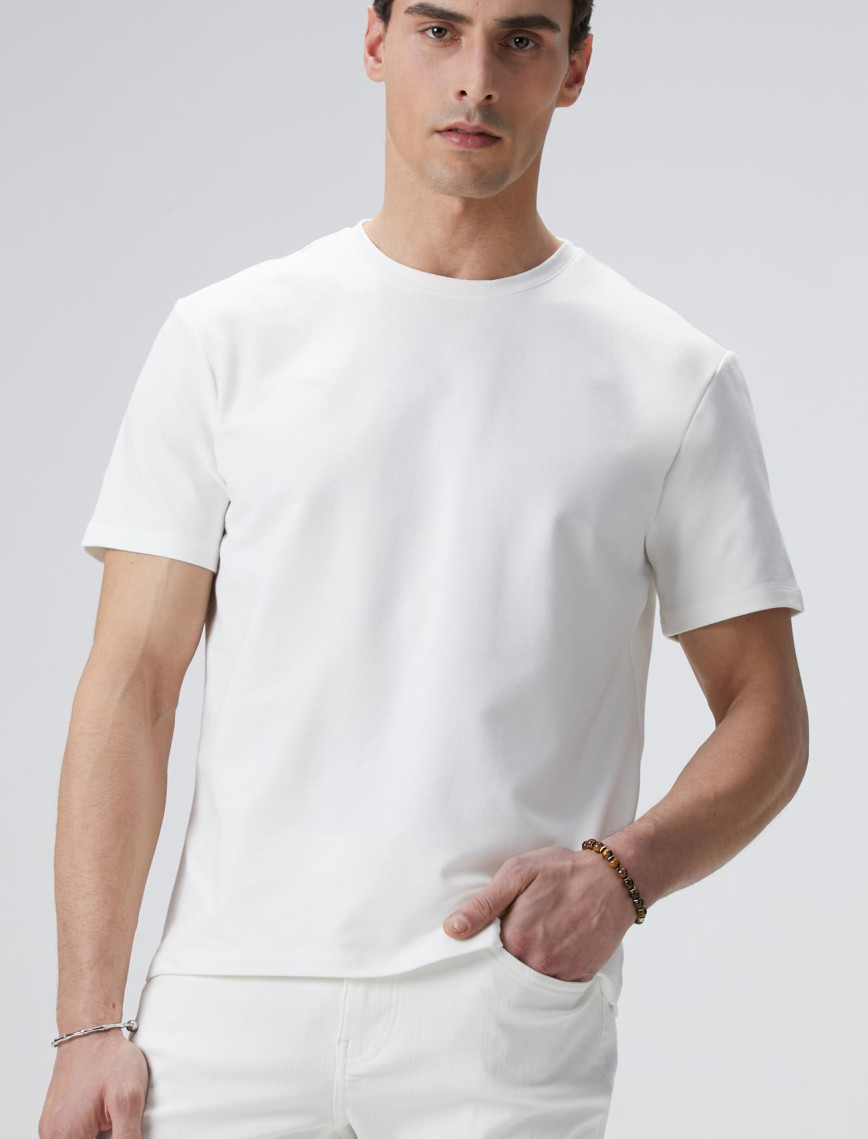 Network Erkek N-Tech Kırık Beyaz Basic T-shirt Network Erkek N-Tech Kırık Beyaz Basic T-shirt