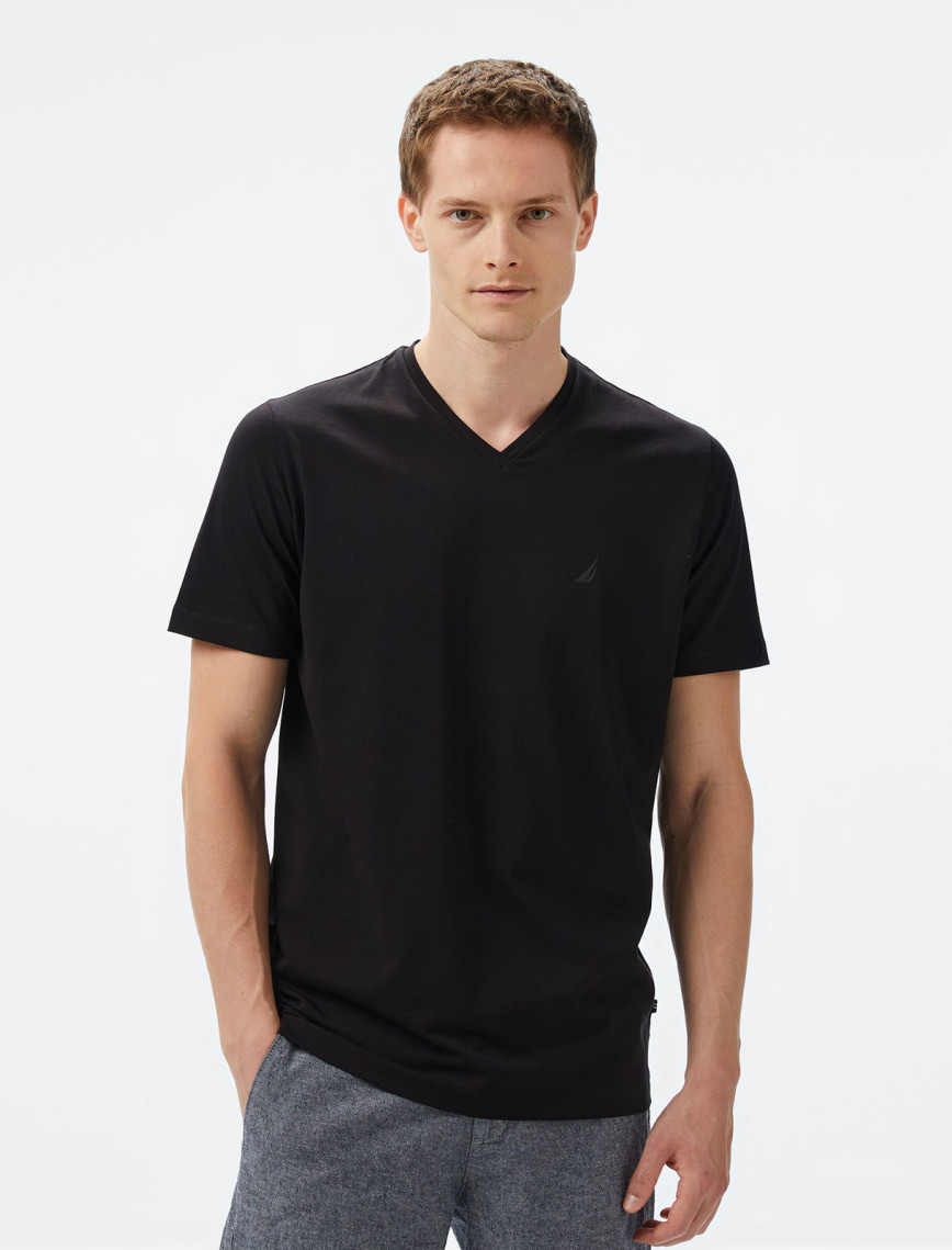 Nautica Erkek Siyah Regular Fit T-Shirt Nautica Erkek Siyah Regular Fit T-Shirt