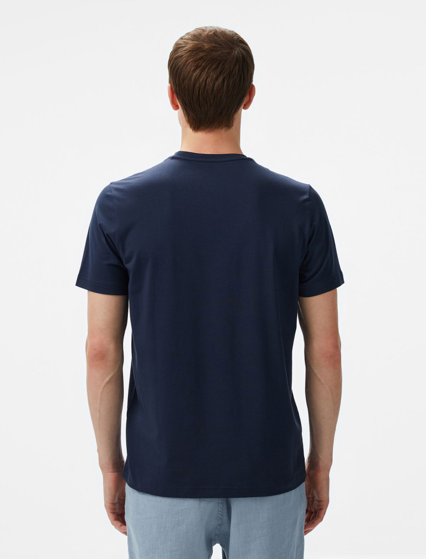 Nautica Erkek Lacivert Regular Fit T-Shirt Nautica Erkek Lacivert Regular Fit T-Shirt