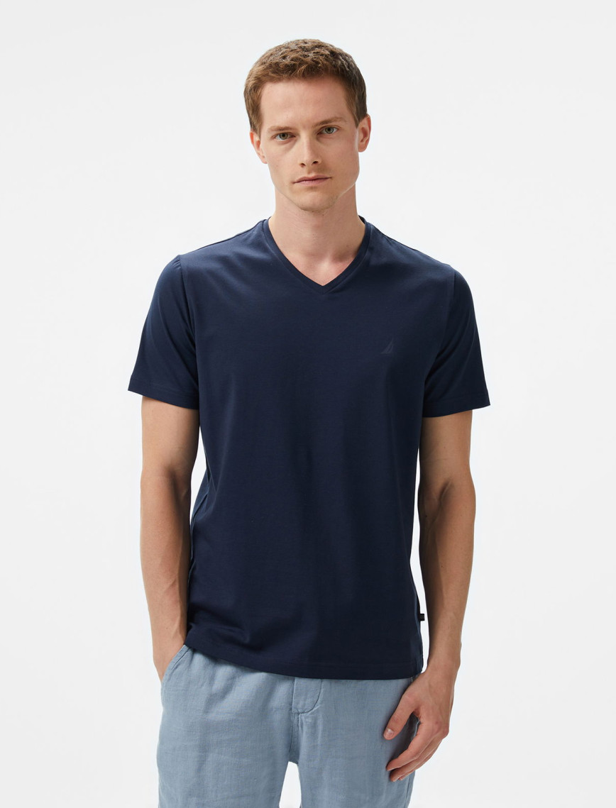Nautica Erkek Siyah Regular Fit T-Shirt Nautica Erkek Siyah Regular Fit T-Shirt