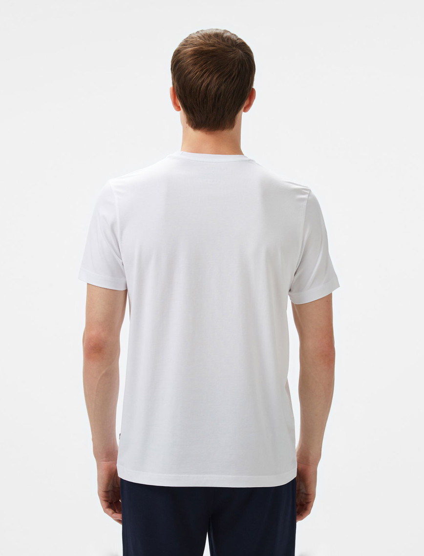 Nautica Erkek Beyaz Regular Fit T-Shirt Nautica Erkek Beyaz Regular Fit T-Shirt