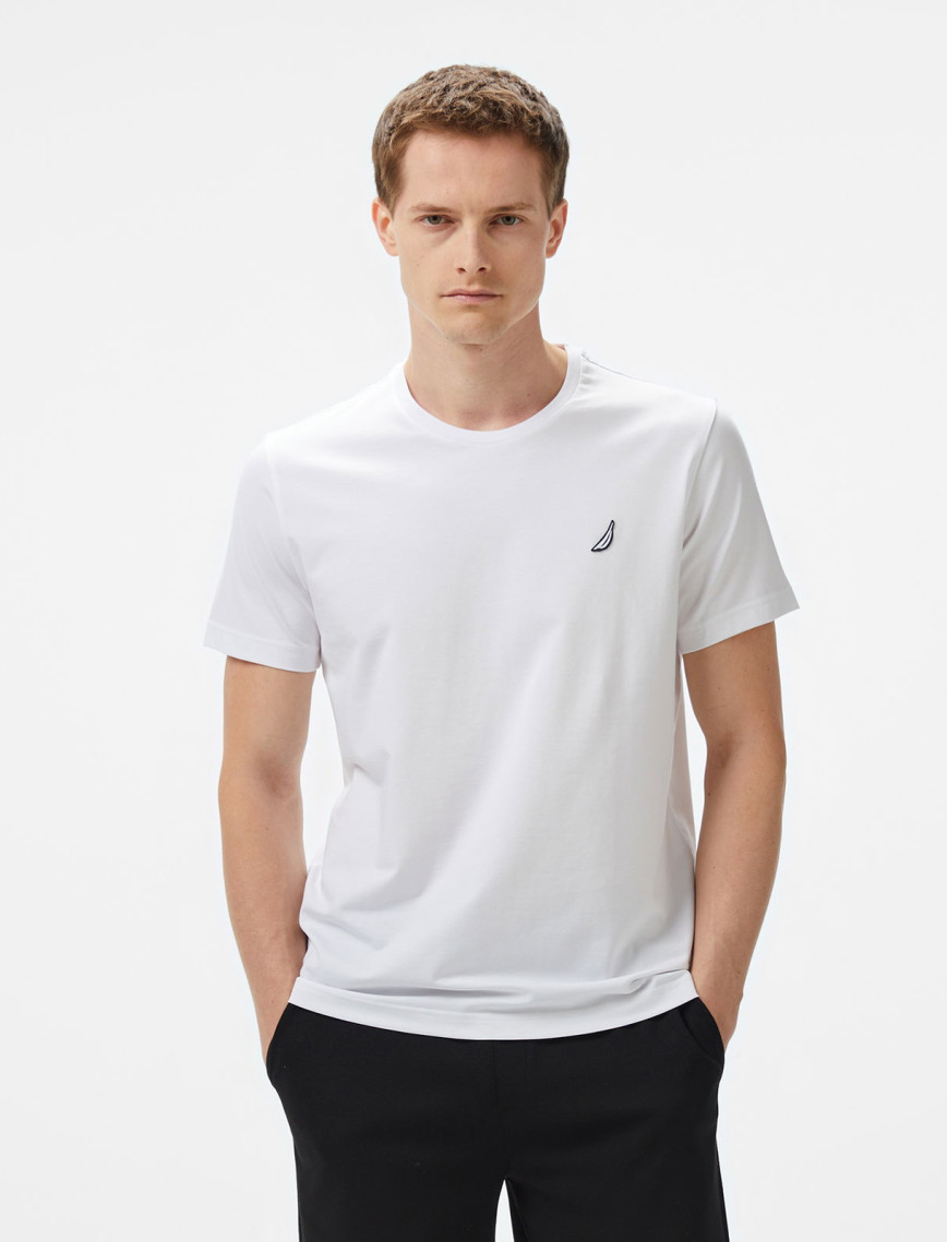 Nautica Erkek Siyah Regular Fit T-Shirt Nautica Erkek Siyah Regular Fit T-Shirt