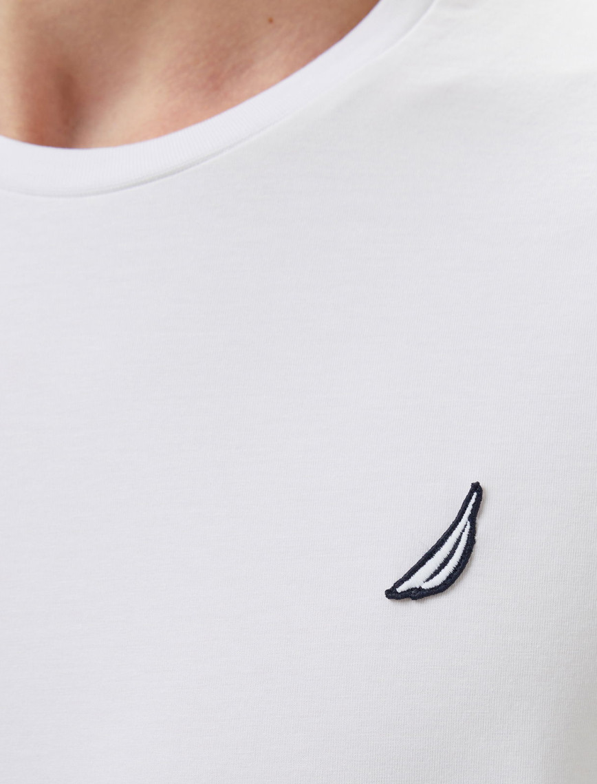 Nautica Erkek Beyaz Regular Fit T-Shirt Nautica Erkek Beyaz Regular Fit T-Shirt