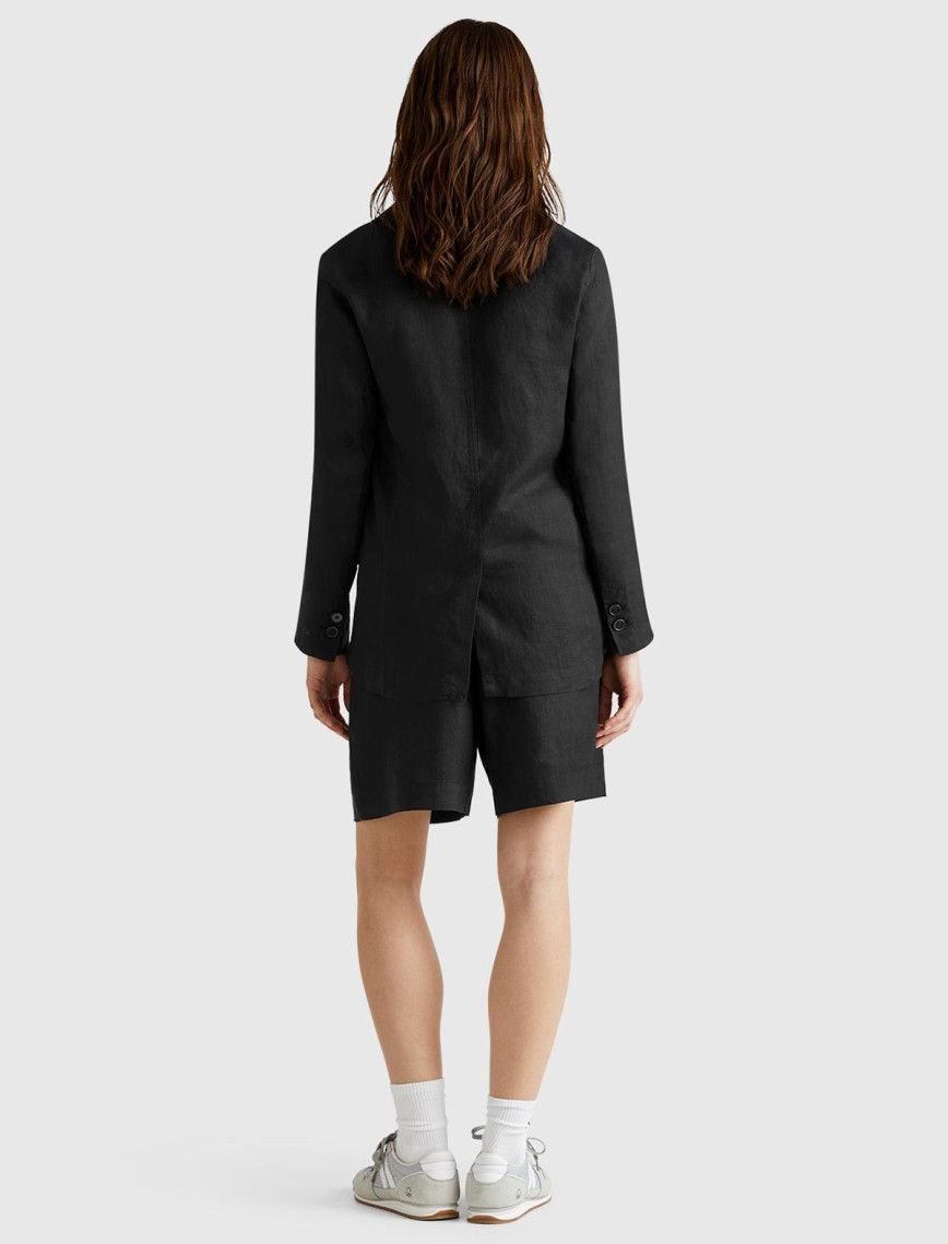 Kadın Siyah %100 Keten Arka Beli Lastikli Pileli Relax Fit Bermuda Şort Kadın Siyah %100 Keten Arka Beli Lastikli Pileli Relax Fit Bermuda Şort