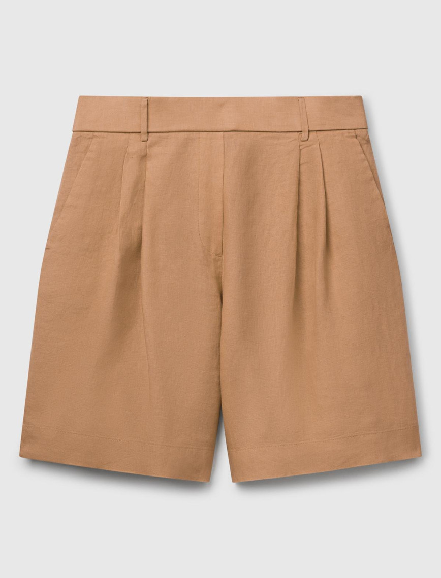 Kadın Bej %100 Keten Arka Beli Lastikli Pileli Relax Fit Bermuda Şort