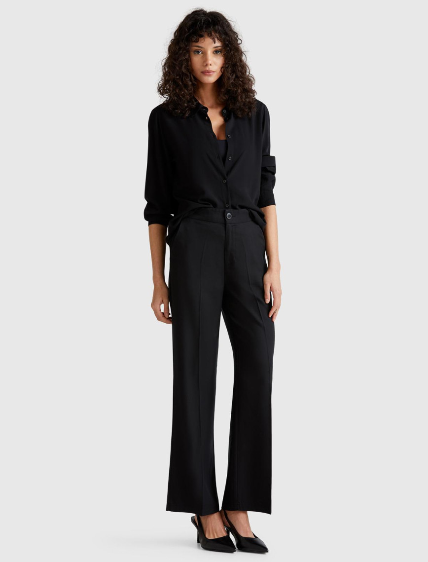 Kadın Siyah %100 Liyosel Beli Lastikli Düz Paça Pantolon Kadın Siyah %100 Liyosel Beli Lastikli Düz Paça Pantolon