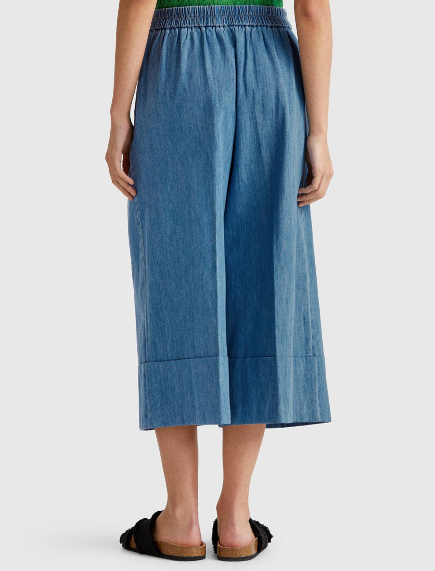 Kadın Açık Mavi Kenevir Karışımlı Beli Lastikli Kısa Bol Paça Denim Pantolon Kadın Açık Mavi Kenevir Karışımlı Beli Lastikli Kısa Bol Paça Denim Pantolon