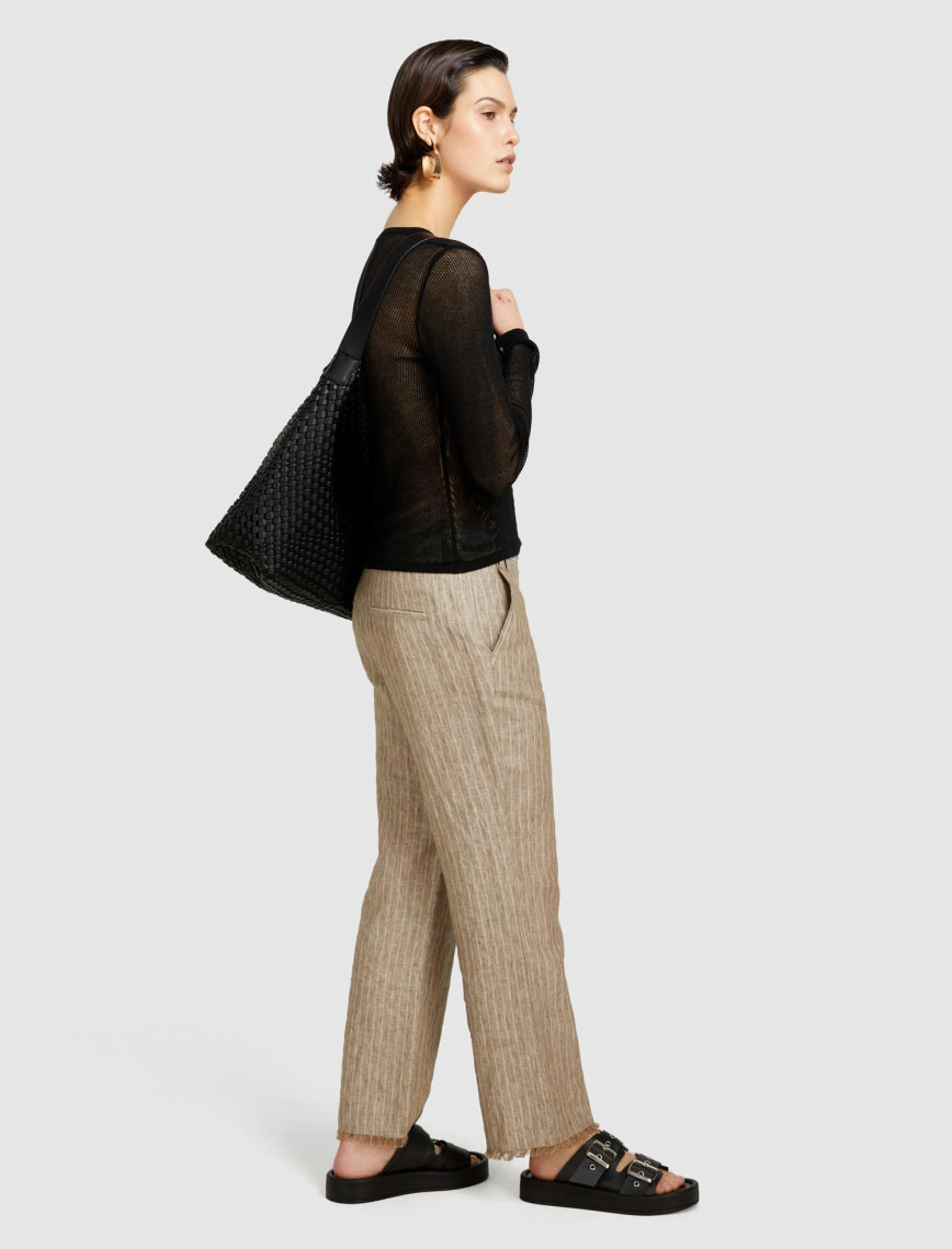 Kadın Siyah %100 Viskoz Dantel Motifli Bisiklet Yaka Kazak Kadın Siyah %100 Viskoz Dantel Motifli Bisiklet Yaka Kazak