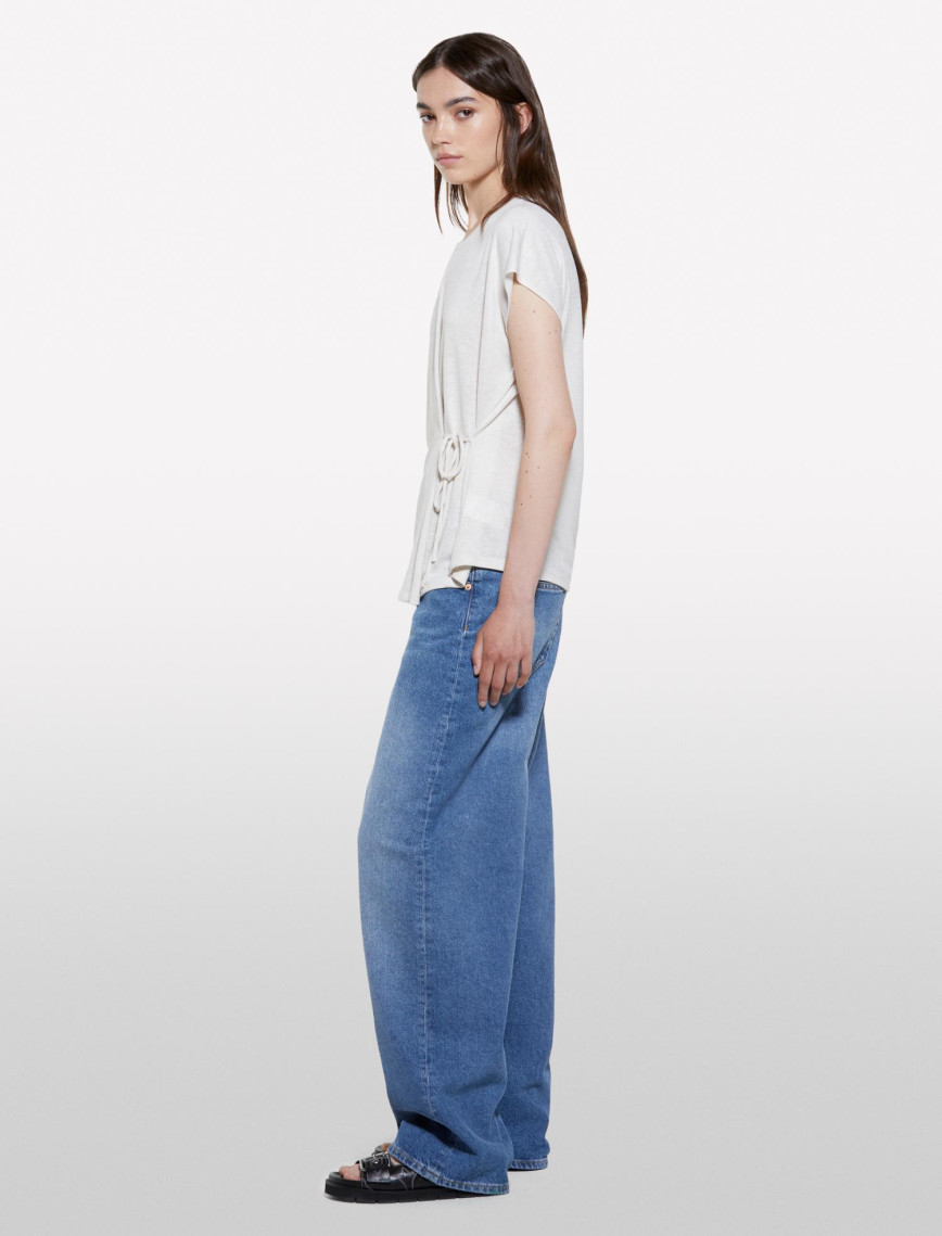 Kadın Kırık Beyaz Viskoz Karışımlı Önü Bağlama Detaylı Regular Fit T-Shirt