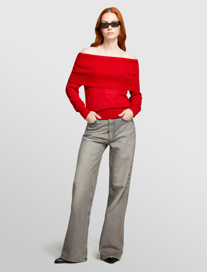 Kadın Kırmızı Alpaka Karışımlı Normal Kesim Kayık Yaka Düz Örgü Kazak