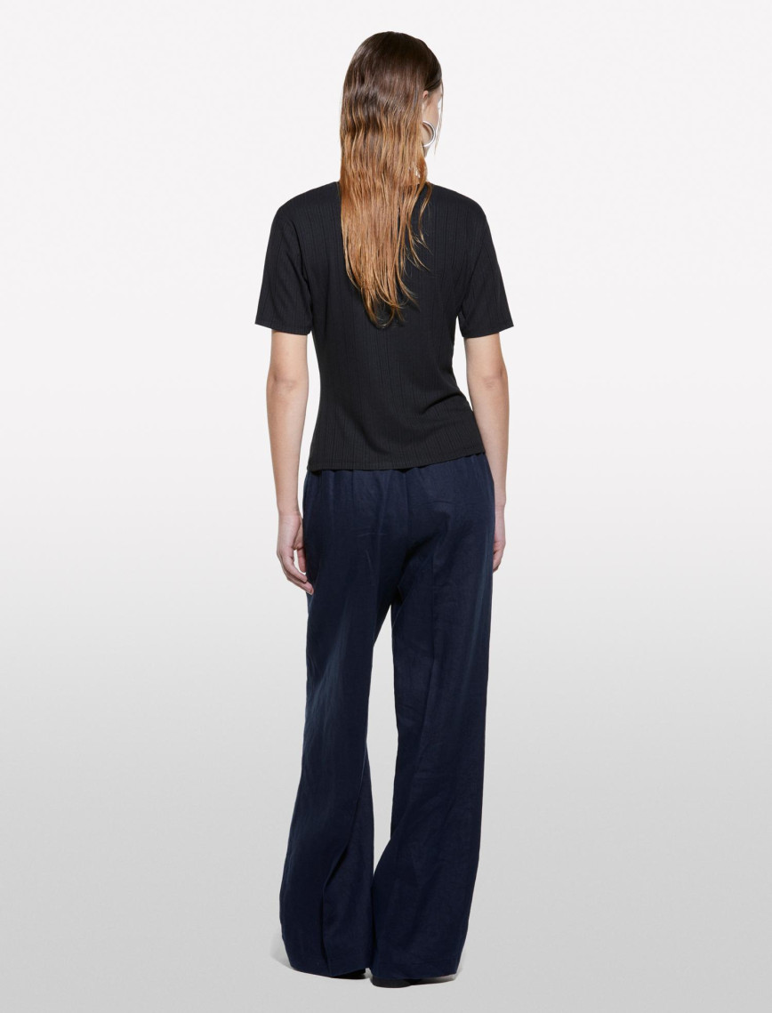 Kadın Siyah Viskoz Karışımlı Bisiklet Yaka Slim Fit T-Shirt