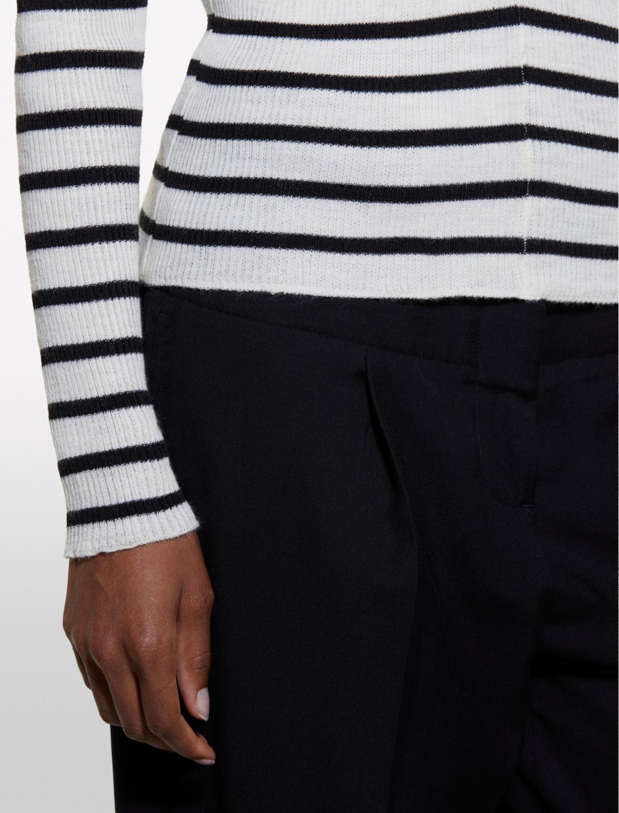 Kadın Siyah Çizgili Yün Karışımlı Çizgili Önü Arkası V Yaka Kazak