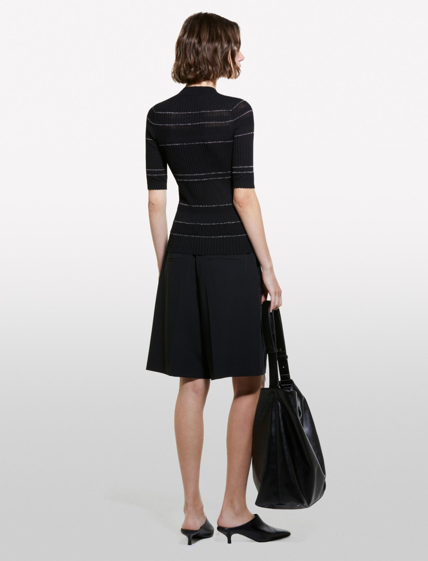 Kadın Gri Çizgili Viskoz ve Pamuk Karışımlı Çizgi Detaylı Truvakar Kol Kazak Kadın Gri Çizgili Viskoz ve Pamuk Karışımlı Çizgi Detaylı Truvakar Kol Kazak