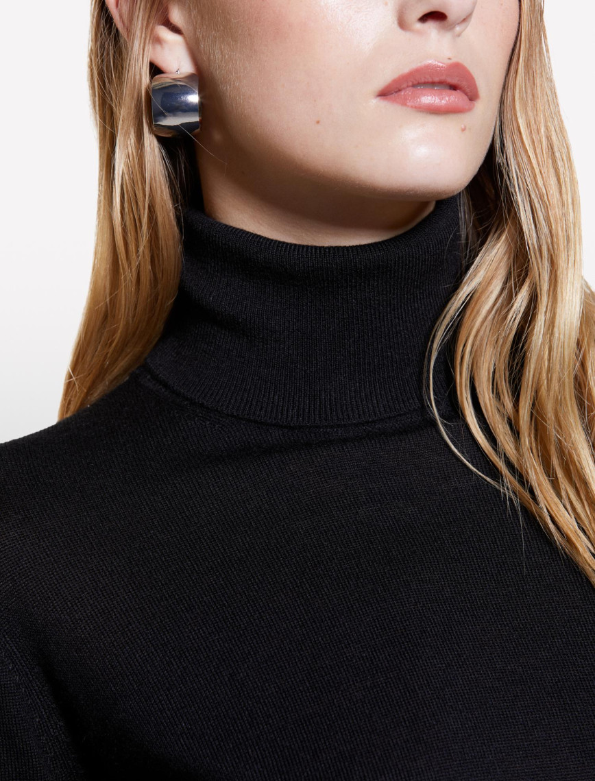 Kadın Siyah Yün Karışımlı Regular Fit Dik Yaka Kazak Kadın Siyah Yün Karışımlı Regular Fit Dik Yaka Kazak