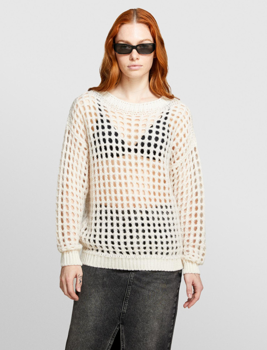 Kadın Açık Bej Yün Karışımlı Delik Detaylı Oversize Kazak Kadın Açık Bej Yün Karışımlı Delik Detaylı Oversize Kazak