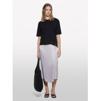 Kadın Siyah %100 Pamuk Nakış Detaylı Bisiklet Yaka Regular Fit T-Shirt Kadın Siyah %100 Pamuk Nakış Detaylı Bisiklet Yaka Regular Fit T-Shirt