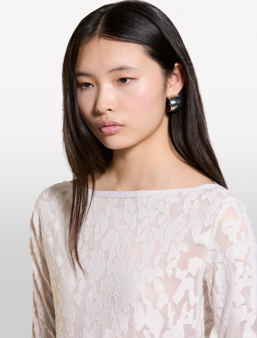 Kadın Bej Kayık Yaka Truvakar Kol T-Shirt