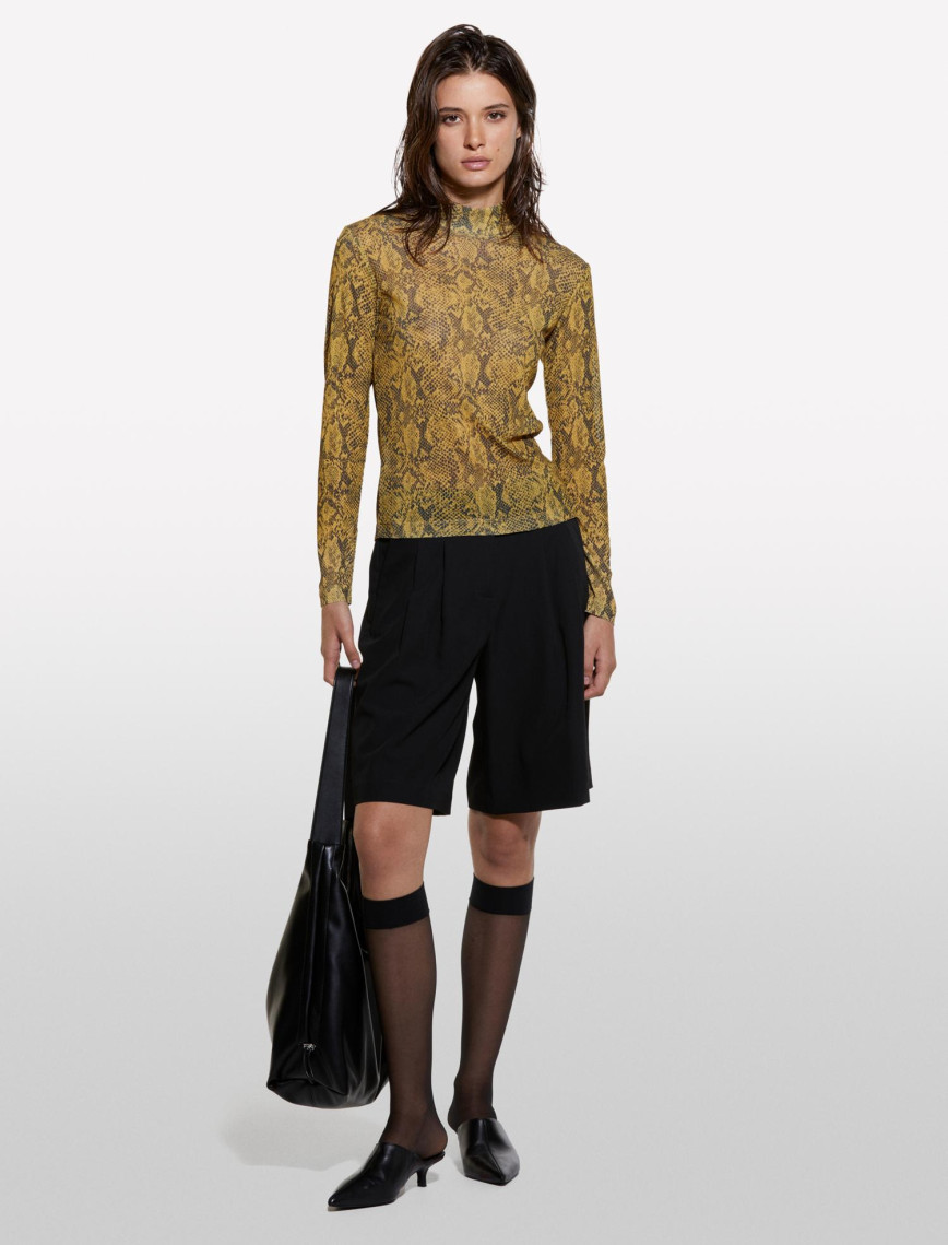 Kadın Sarı Baskılı Baskılı Dar Kesim Yüksek Yaka Uzun Kollu T-Shirt Kadın Sarı Baskılı Baskılı Dar Kesim Yüksek Yaka Uzun Kollu T-Shirt