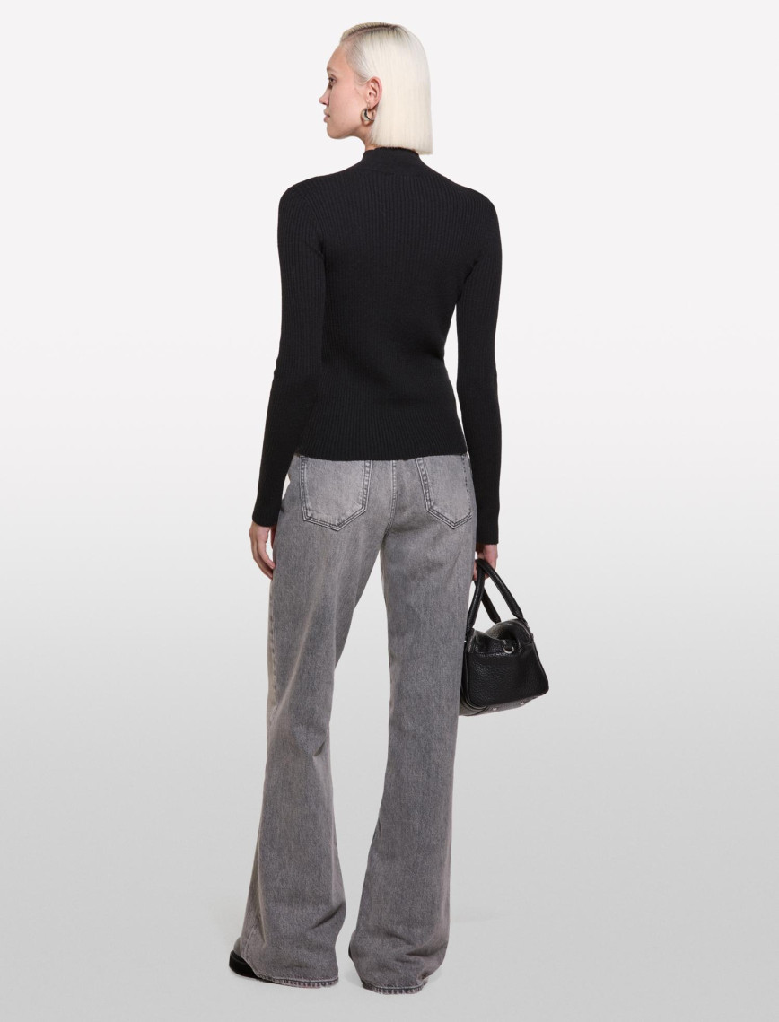 Kadın Siyah Yün Karışımlı Önü Dantel Detaylı Dar Kesim Kazak Kadın Siyah Yün Karışımlı Önü Dantel Detaylı Dar Kesim Kazak