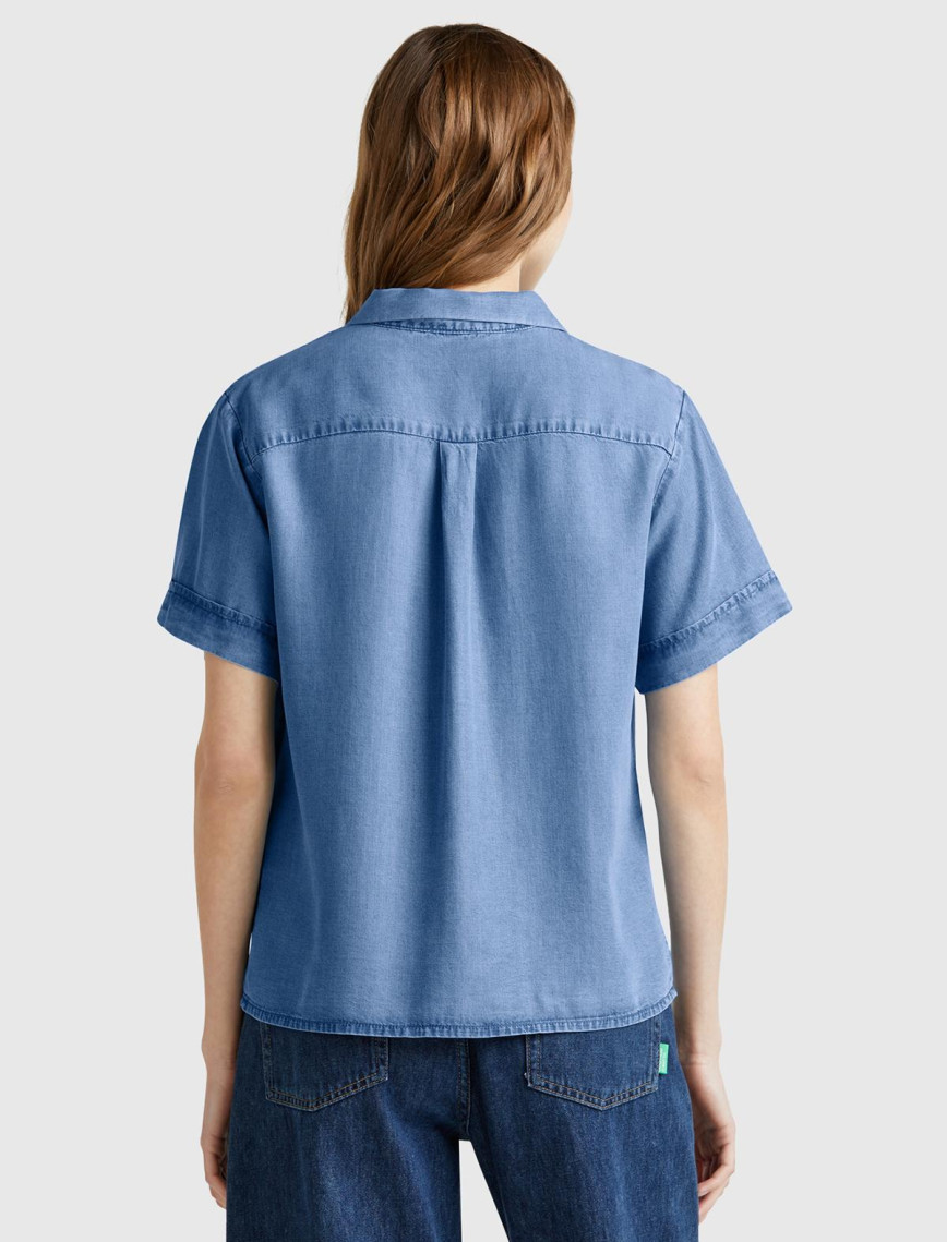 Kadın Açık Mavi %100 Liyosel Kısa Kollu Denim Gömlek Kadın Açık Mavi %100 Liyosel Kısa Kollu Denim Gömlek