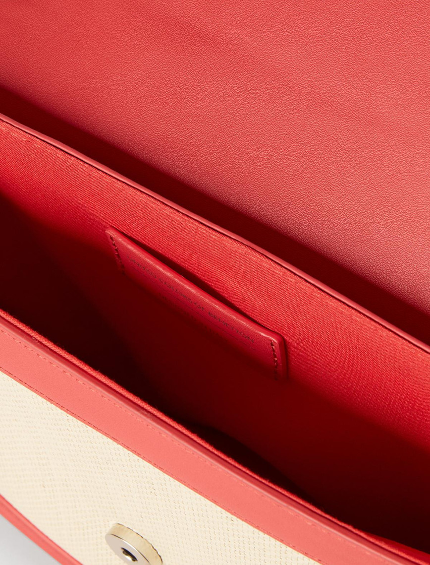 Kadın Mercan Logolu Omuz Çantası Kadın Mercan Logolu Omuz Çantası