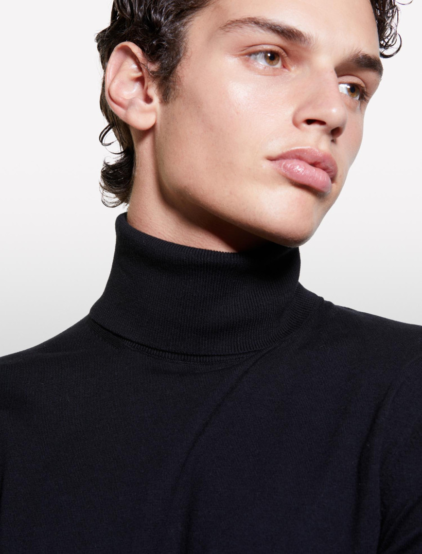 Erkek Siyah Koton Karışımlı Dik Yaka Kazak