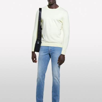 Erkek Açık Sarı Pamuk Karışımlı Normal Kesim Uzun Kollu Ribanalı Kazak Erkek Açık Sarı Pamuk Karışımlı Normal Kesim Uzun Kollu Ribanalı Kazak